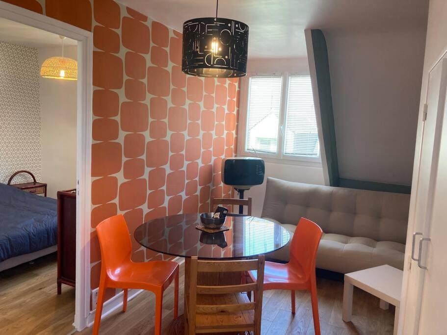 Confort Et Charme Des 70's Dans Le Centre Pieton Appartement *